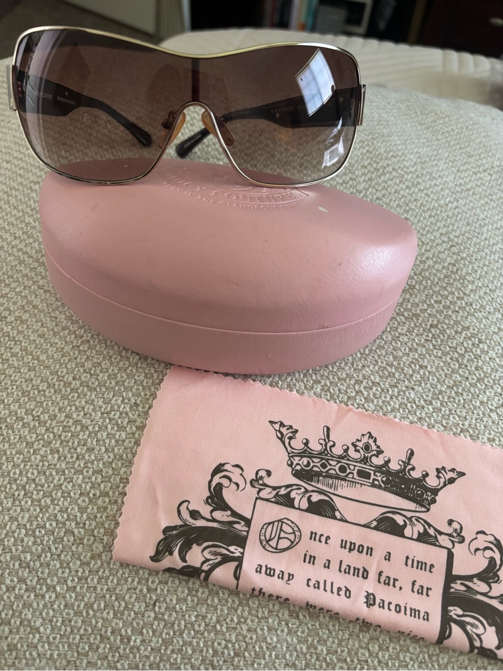 Juicy Couture Blackout Shield Sunglasses Pink Butterfly Rhinestone Y2K w/ Case